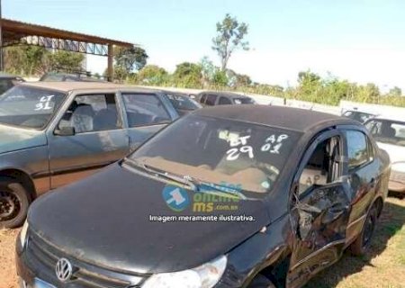 Carro comprado em leil&atilde;o do Detran herda d&iacute;vida de R$ 122 mil>