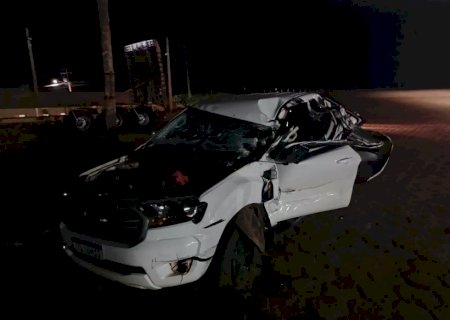 Motorista fica preso nas ferragens em acidente na rodovia BR-163>