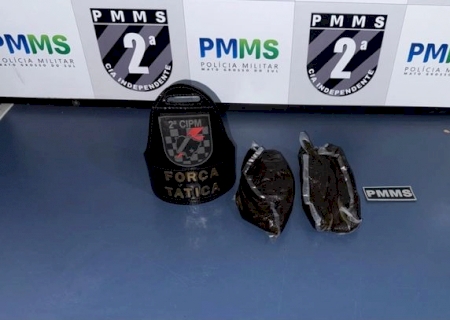 Homem é preso com mais de 1,2 kg de haxixe escondido em sapatos na rodoviária de Caarapó>