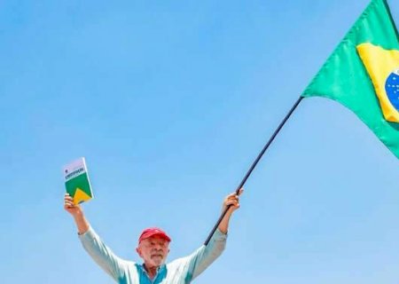Lula &eacute; reeleito presidente do Brasil e conquista 4&deg; mandato>