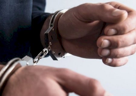 Padrasto é condenado a 80 anos por estuprar enteadas por 9 anos em MS>