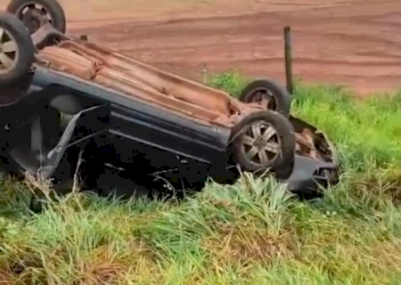 Motorista é encontrado morto após capotar veículo na MS-145>
