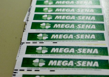 Mega-Sena acumula e prêmio chega a R$ 320 milhões; 69 apostas de MS ganham na quadra